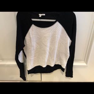 Long sleeve sweater